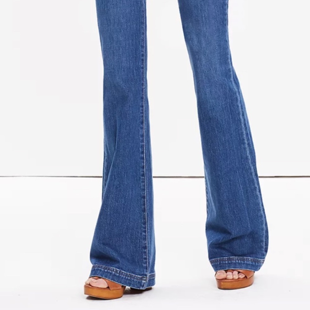 Madewell Flea Market Flare Jeans